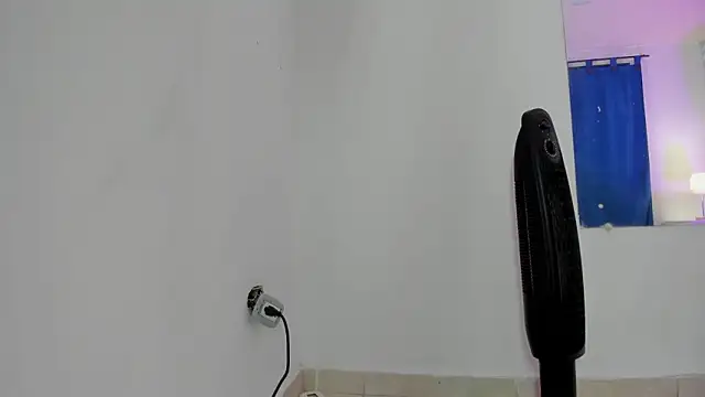 SalomeSimonz online show from 03/22/26, 02:40