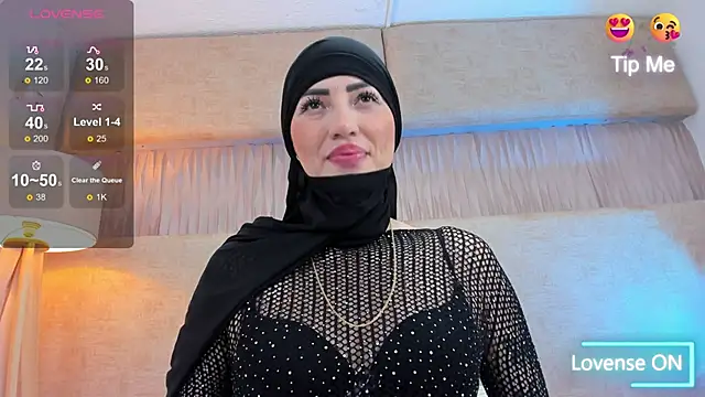 Snapshot of taylorsmiiith_ chatting on 03/11/25, 07:14 taylorsmiiith online show from 03/11/25, 07:14