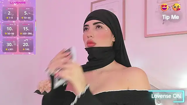 Snapshot of taylorsmiiith_ chatting on 01/17/26, 07:17 taylorsmiiith online show from 01/17/26, 07:17