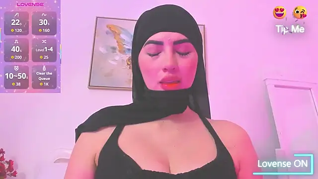 Snapshot of taylorsmiiith_ chatting on 12/04/25, 08:19 taylorsmiiith online show from 12/04/25, 08:19