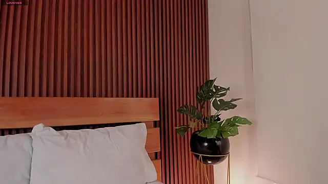 alliss ginger  online show from 03/19/26, 08:09