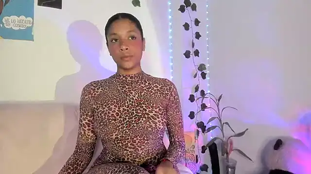 ElectraaJoness online show from 06/13/26, 11:13