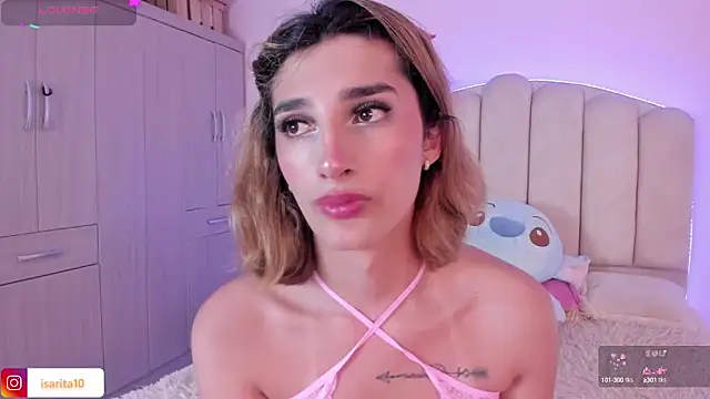 Snapshot of Queensara_ chatting on 03/10/25, 02:05 Queensara online show from 03/10/25, 02:05