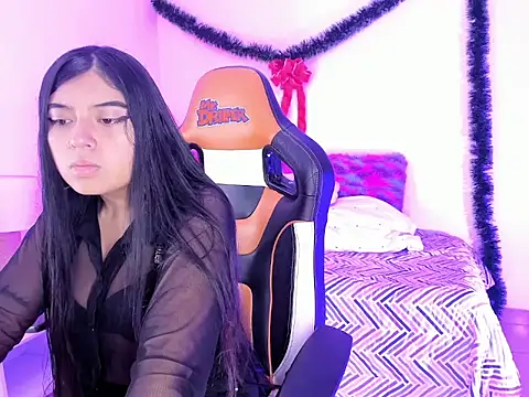 Zoee 0 online show from 01/09/25, 09:16