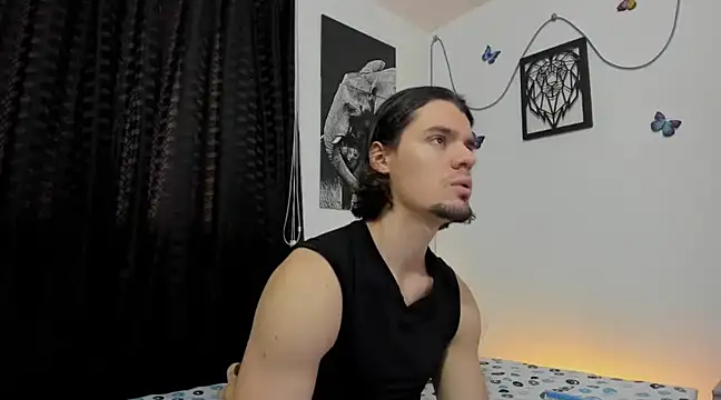 Snapshot of maxi_styles chatting on 03/11/25, 08:53 maxi styles online show from 03/11/25, 08:53