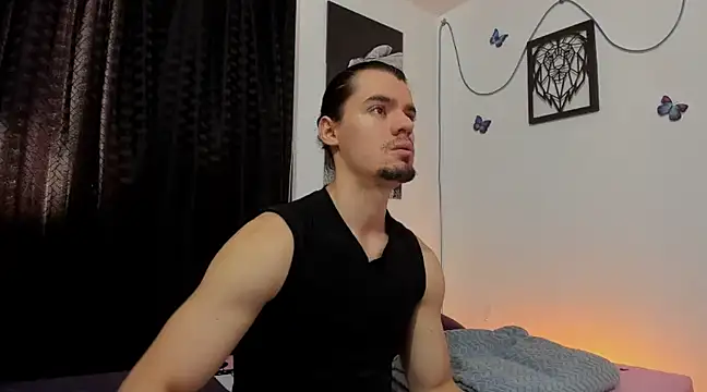 Snapshot of maxi_styles chatting on 02/13/25, 07:21 maxi styles online show from 02/13/25, 07:21