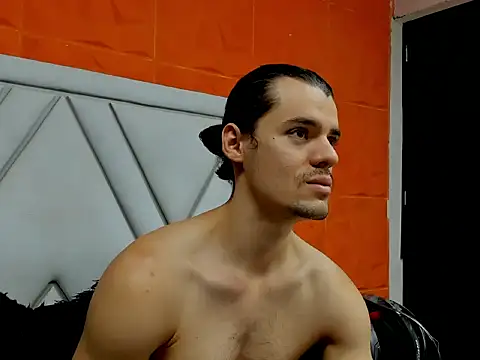 Snapshot of maxi_styles chatting on 02/12/26, 12:49 maxi styles online show from 02/12/26, 12:49