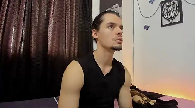 Snapshot of maxi_styles chatting on 03/18/25, 08:59 maxi styles online show from 03/18/25, 08:59