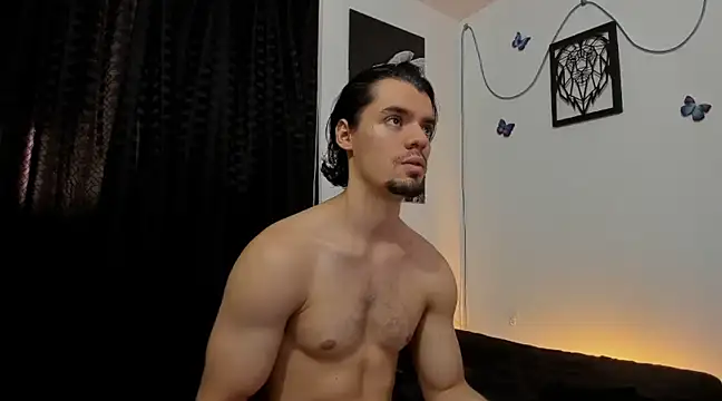 Snapshot of maxi_styles chatting on 01/31/25, 09:16 maxi styles online show from 01/31/25, 09:16