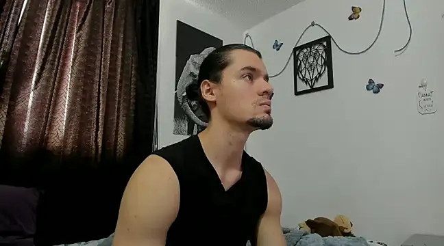 Snapshot of maxi_styles chatting on 03/13/25, 08:11 maxi styles online show from 03/13/25, 08:11