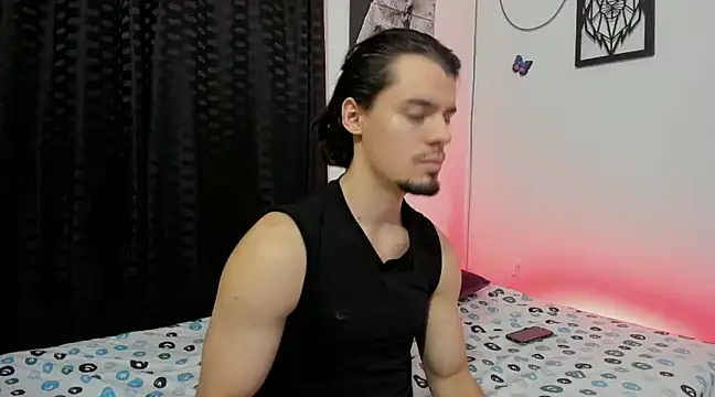 Snapshot of maxi_styles chatting on 03/03/25, 04:32 maxi styles online show from 03/03/25, 04:32