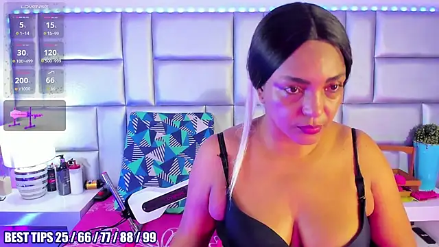 Snapshot of LovelyNickii chatting on 02/20/26, 12:51 LovelyNickii online show from 02/20/26, 12:51