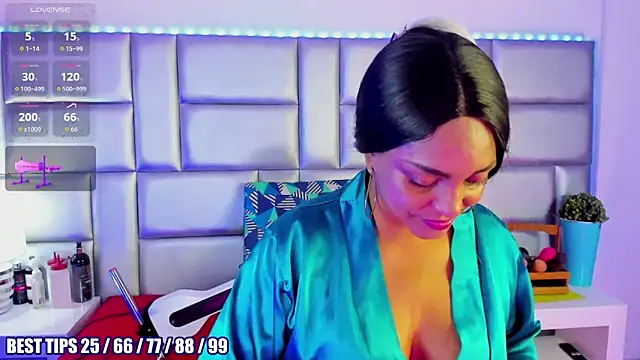 Snapshot of LovelyNickii chatting on 02/24/26, 01:34 LovelyNickii online show from 02/24/26, 01:34