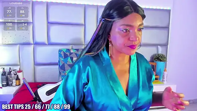 Snapshot of LovelyNickii chatting on 02/10/26, 12:48 LovelyNickii online show from 02/10/26, 12:48