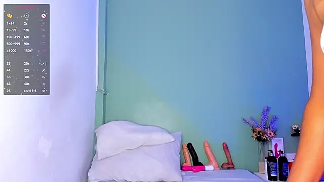 LovelyNickii online show from 03/10/25, 12:49