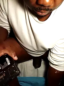 Dube501 online show from 10/28/25, 04:39