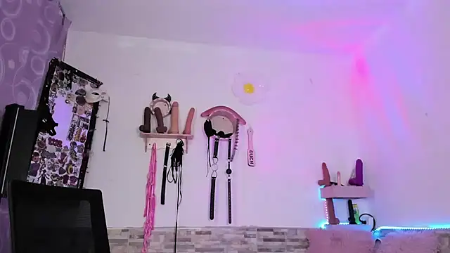 amyswallow7 online show from 02/22/26, 01:52