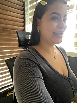 AlynAllen online show from 04/19/26, 01:45