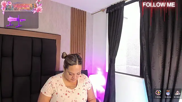 Elise-Leyton online show from 12/21/25, 04:41