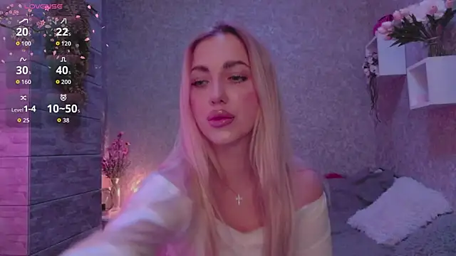 Mika Rayy online show from 09/29/25, 06:13
