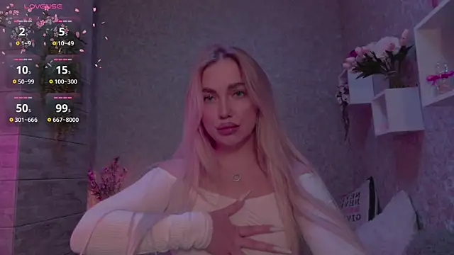 Mika Rayy online show from 10/13/25, 06:31