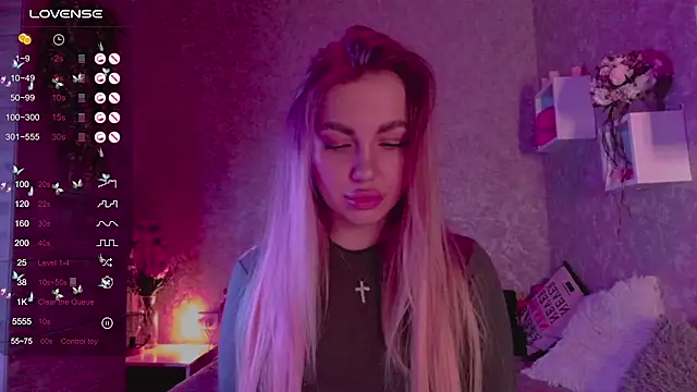 Mika Rayy online show from 03/22/25, 05:52