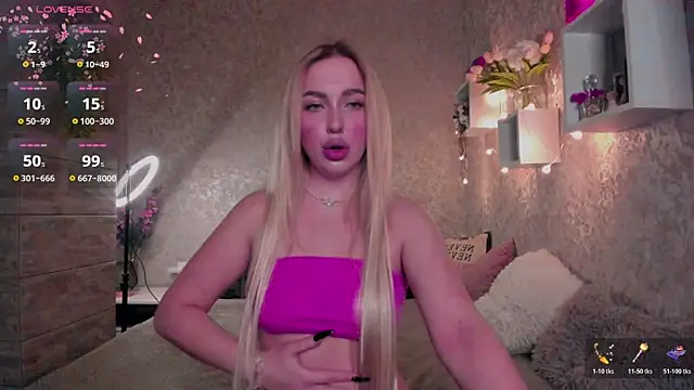 Snapshot of Mika_Rayy chatting on 11/14/25, 10:02 Mika Rayy online show from 11/14/25, 10:02