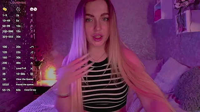 Mika Rayy online show from 03/06/25, 08:48