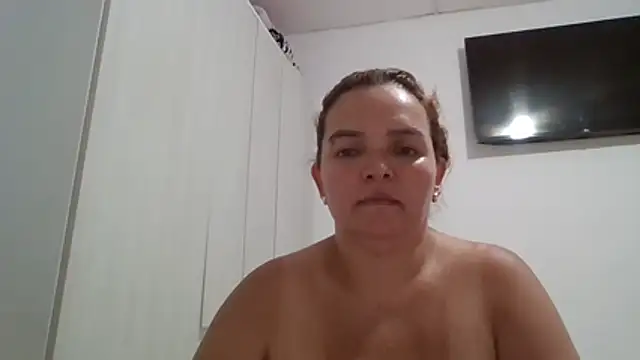 squirtlatinx online show from 05/15/26, 01:03