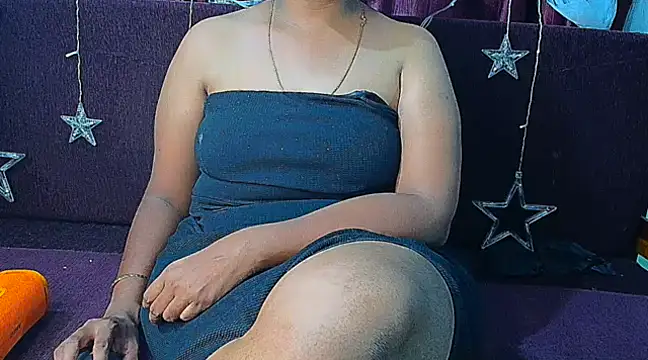 Snapshot of Bengaluru_Kannada_Sexy chatting on 02/23/25, 03:08 Bengaluru Kannada Sexy online show from 02/23/25, 03:08