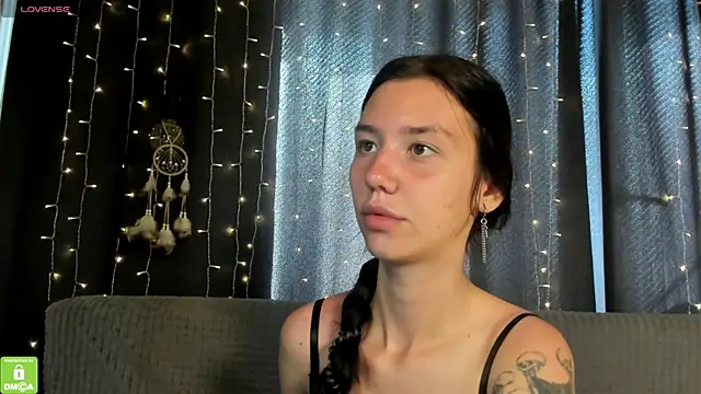 Snapshot of Amelia_skyy chatting on 07/06/26, 01:34 Amelia skyy online show from 07/06/26, 01:34
