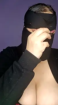 shosho500500 online show from 12/22/25, 11:27