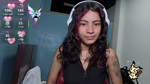 Lovelyamyy online show from 10/15/25, 05:54