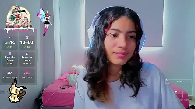 Snapshot of Lovelyamyy chatting on 11/28/25, 04:18 Lovelyamyy online show from 11/28/25, 04:18