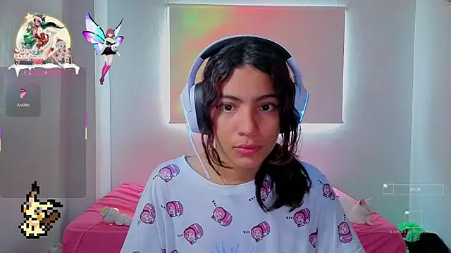 Snapshot of Lovelyamyy chatting on 12/01/25, 05:25 Lovelyamyy online show from 12/01/25, 05:25