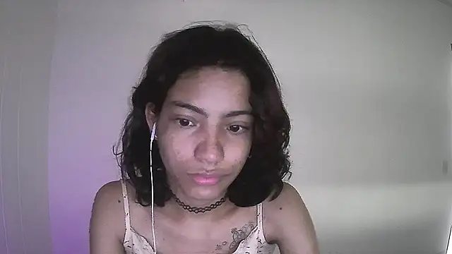 Lovelyamyy online show from 02/21/25, 12:27
