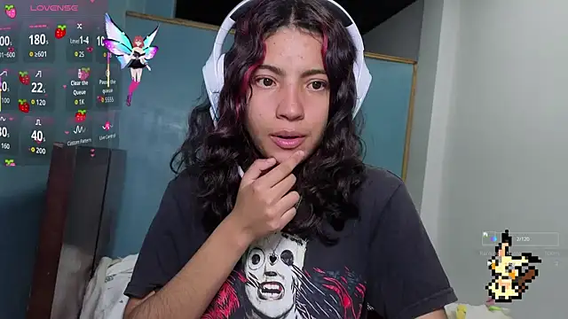 Lovelyamyy online show from 10/12/25, 03:41