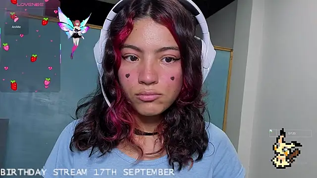 Lovelyamyy online show from 09/13/25, 03:12