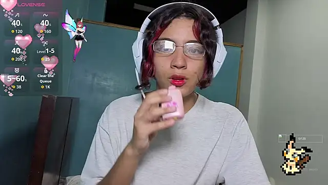 Snapshot of Lovelyamyy chatting on 11/03/25, 03:45 Lovelyamyy online show from 11/03/25, 03:45