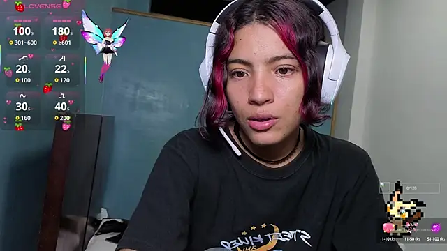Lovelyamyy online show from 09/24/25, 05:36