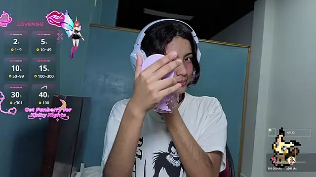 Snapshot of Lovelyamyy chatting on 10/29/25, 10:42 Lovelyamyy online show from 10/29/25, 10:42