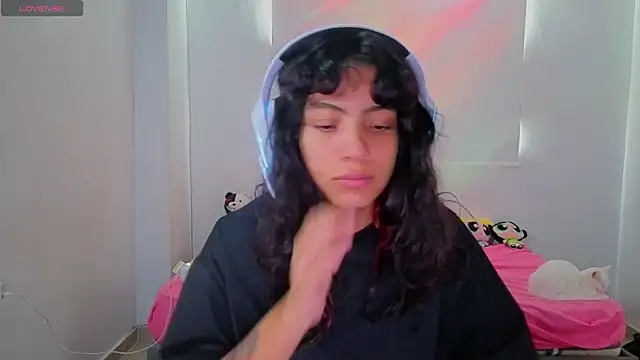 Lovelyamyy online show from 02/20/26, 08:44