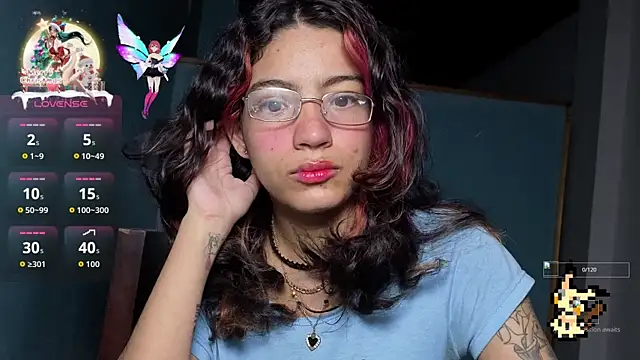 Snapshot of Lovelyamyy chatting on 11/15/25, 07:01 Lovelyamyy online show from 11/15/25, 07:01