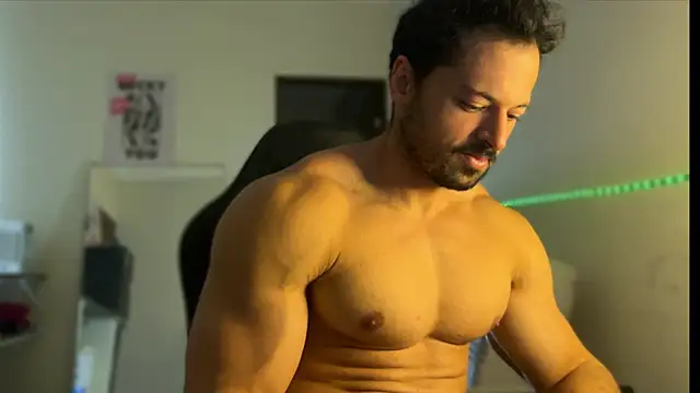 Lucasfit24 online show from 03/11/26, 02:55