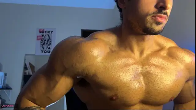 Lucasfit24 online show from 05/18/26, 03:17