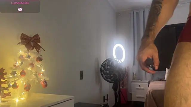 Lucasfit24 online show from 12/21/25, 02:41