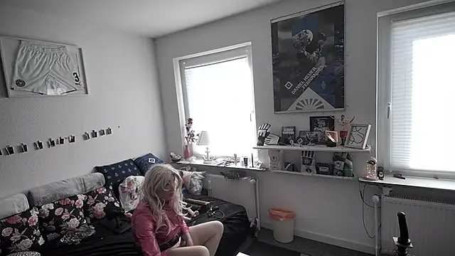 CDHannahSub online show from 06/26/26, 07:14