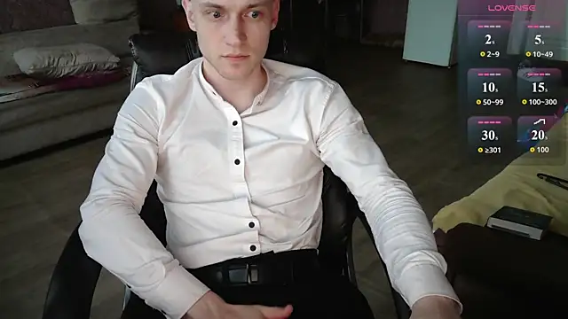 Snapshot of johnny_positive chatting on 05/05/26, 03:48 johnny positive online show from 05/05/26, 03:48