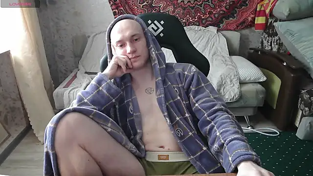 Snapshot of johnny_positive chatting on 07/01/26, 04:57 johnny positive online show from 07/01/26, 04:57