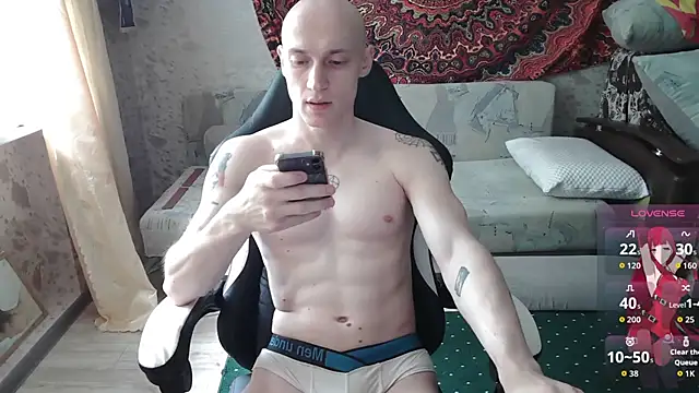 Snapshot of johnny_positive chatting on 06/28/26, 06:09 johnny positive online show from 06/28/26, 06:09